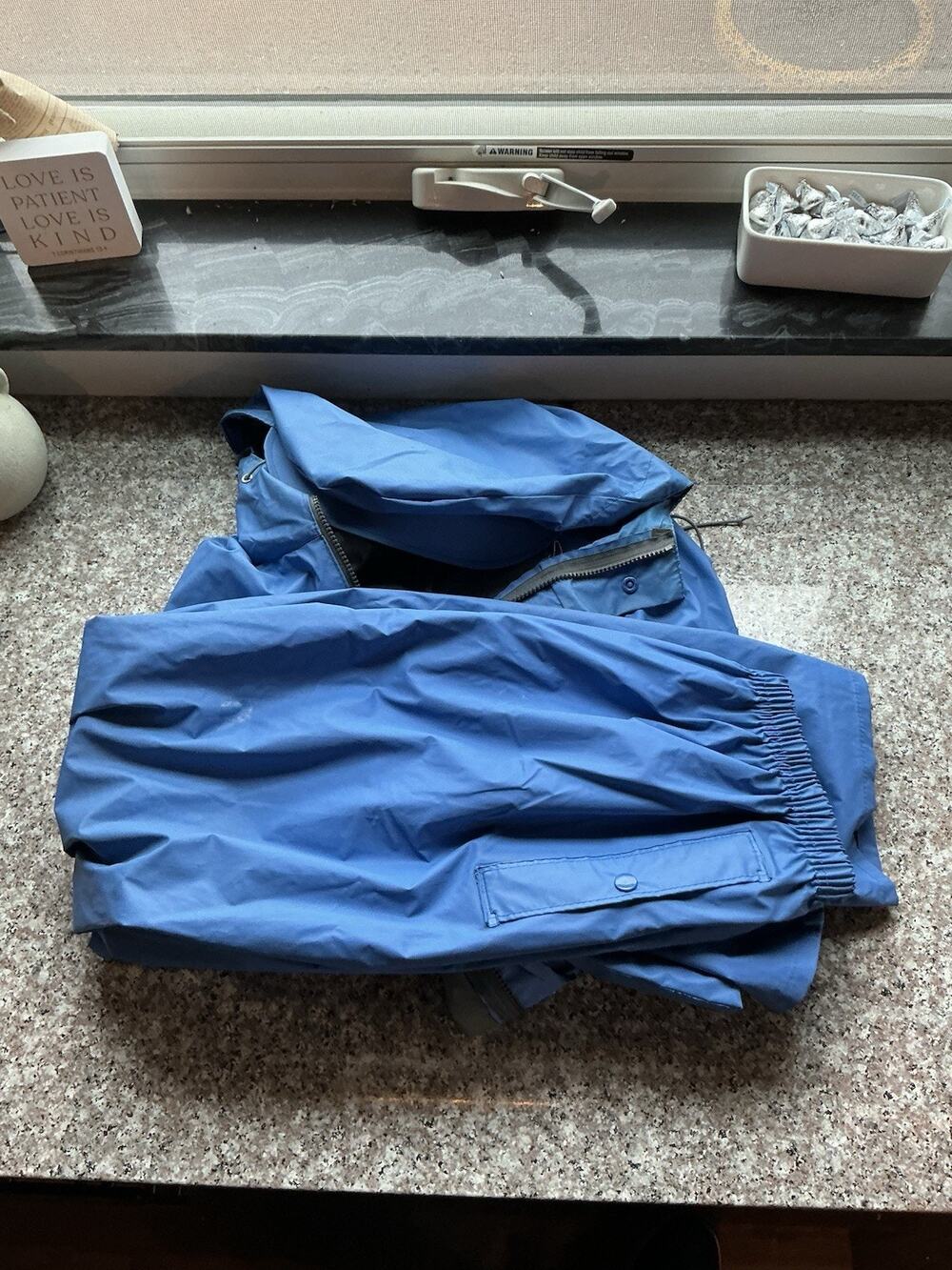 Vintage Columbia Rain Suit Jacket Pants Blue Hooded Size M Made in Taiwan
